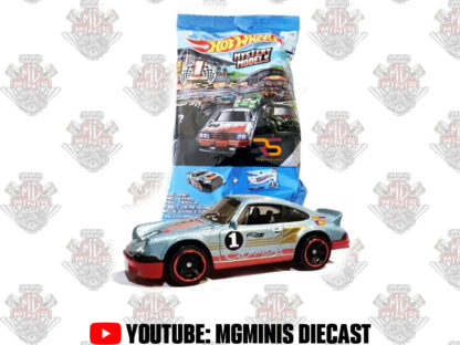 Hot Wheels Mystery Model Series Porsche Carrera RS 2.7 Chase