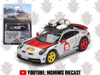 Mini GT Porsche 911 Dakar Uncle Rally #1068